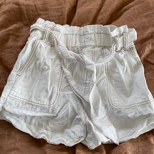 Linen shorts